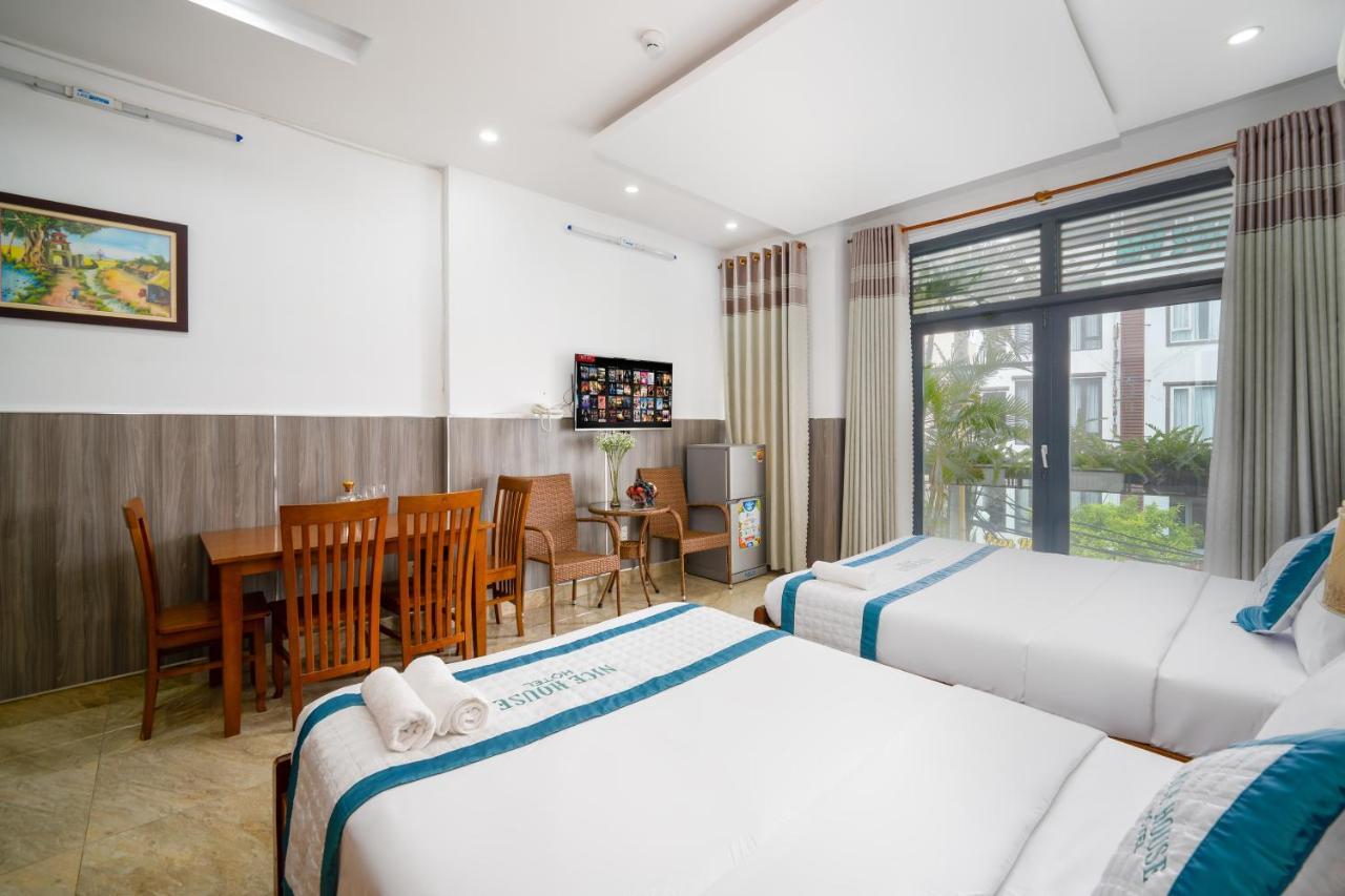 Nice House Hotel - Near My Khe Beach Da Nang Esterno foto