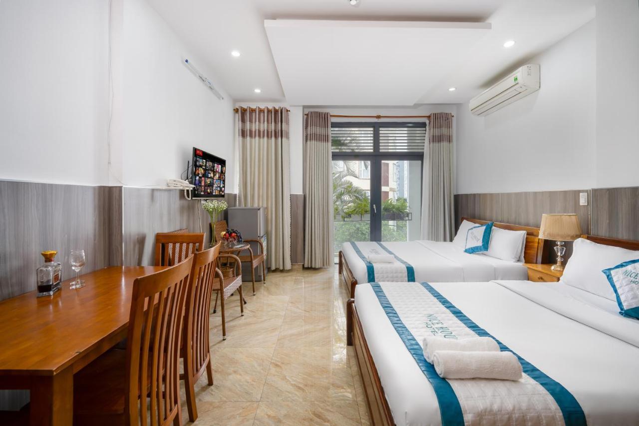 Nice House Hotel - Near My Khe Beach Da Nang Esterno foto